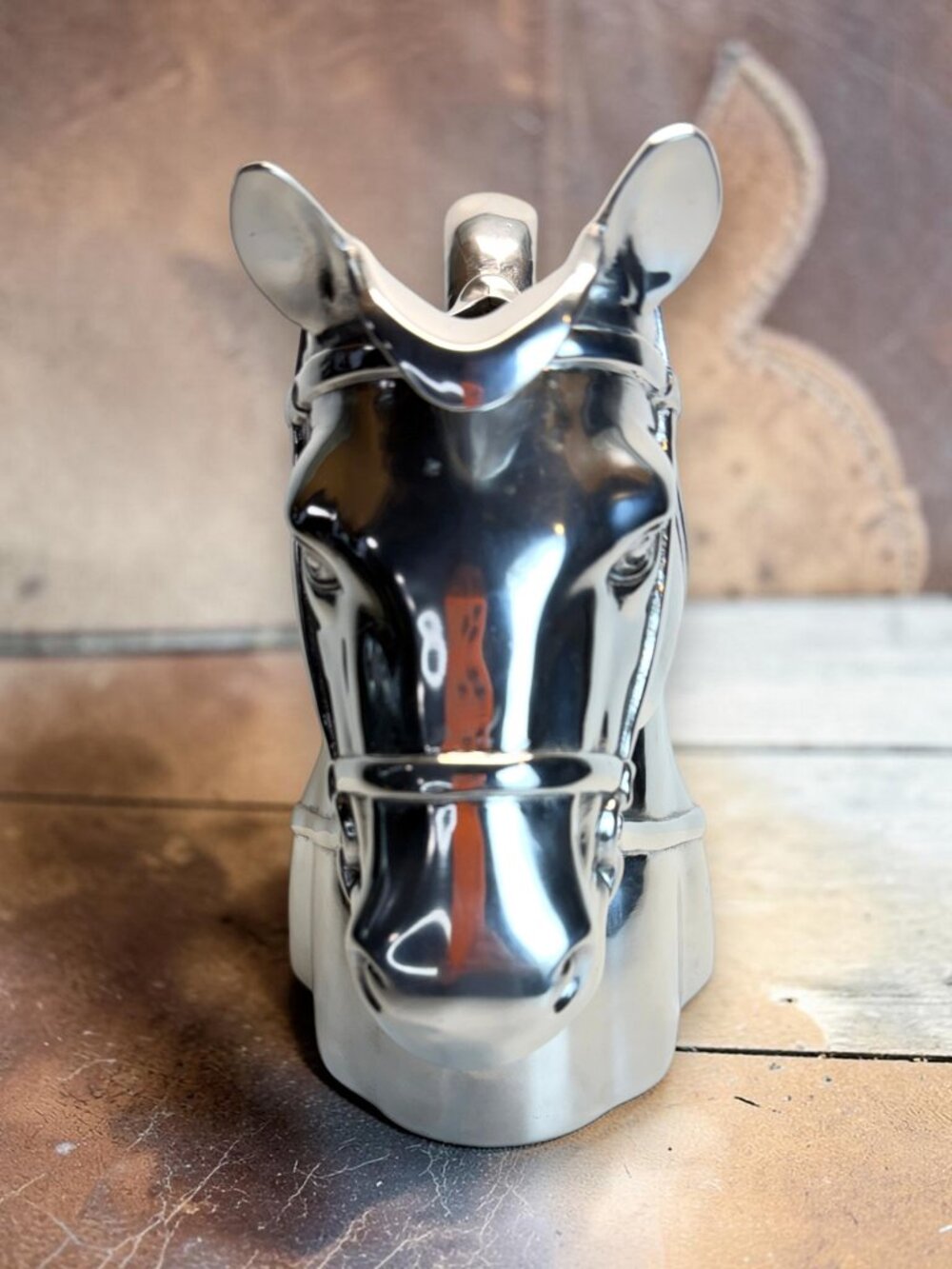Arthur Court Thoroughbred Horse Pitcher - Rare Collectible! - Picture 3 of 6
